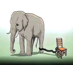 Ultimamente ando me sentido meio assim...Se tiverem uma psicóloga boa pra indicar, me avisem. Mas ela tem que curtir música eletrônica :-)