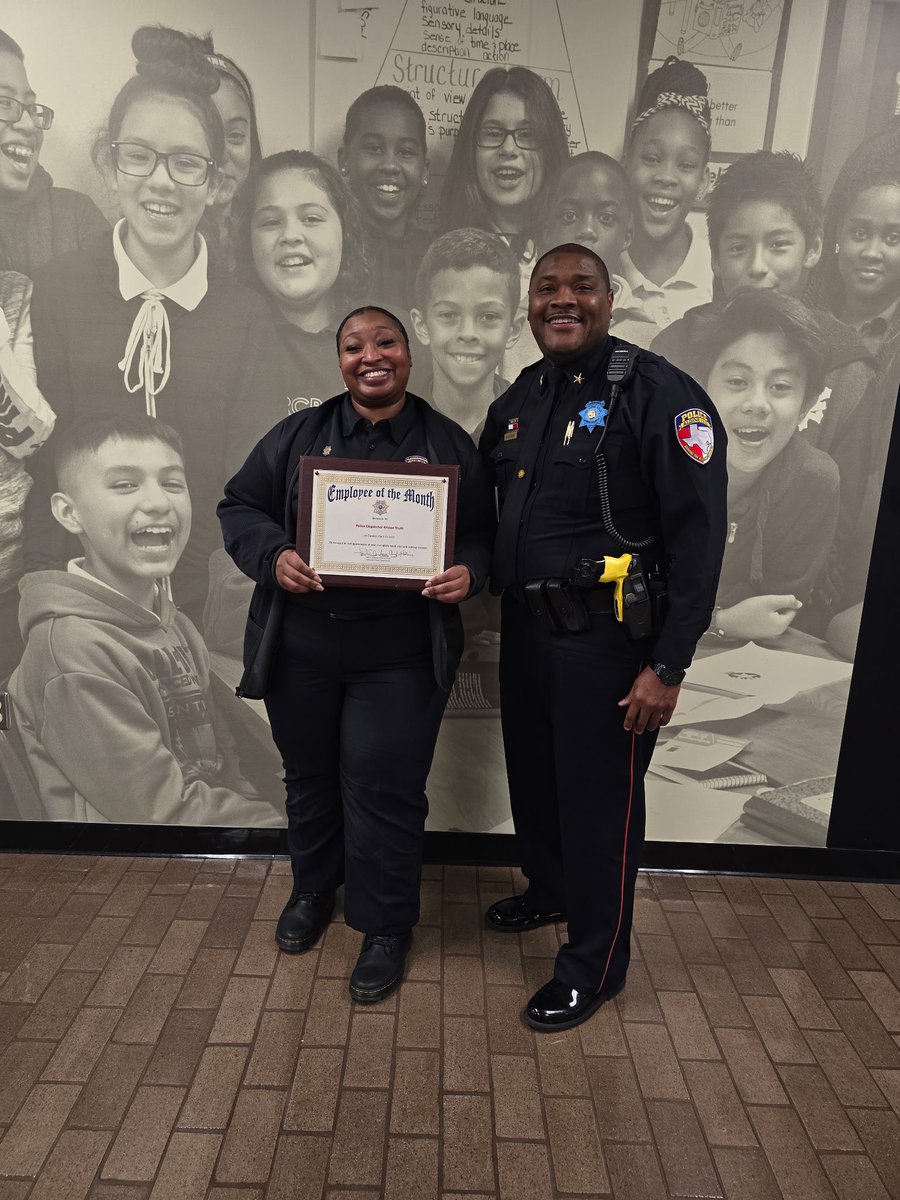 AldinePolice's tweet image. Big shoutout to our Dispatcher Truitt for being named Employee of the Month! Your calm under pressure, quick thinking, and dedication keep our team running smoothly. Thank you for being the unseen hero behind every call! #aldineimpact
