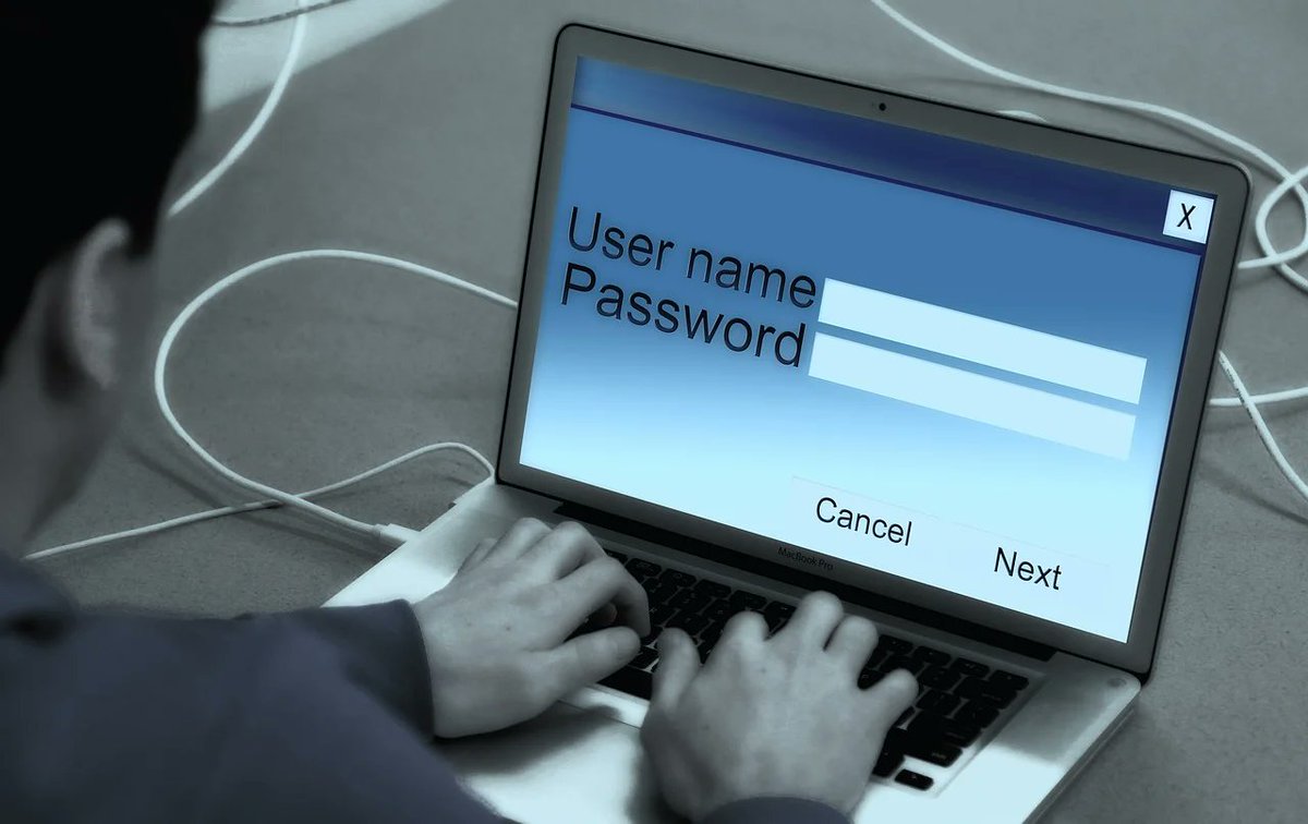 One of the easiest way to have your account hacked in by using a weak password. Read this article to understand how to protect yourself from hacking: owtechreviews.blogspot.com/2022/06/possib… #Security #hacking #password