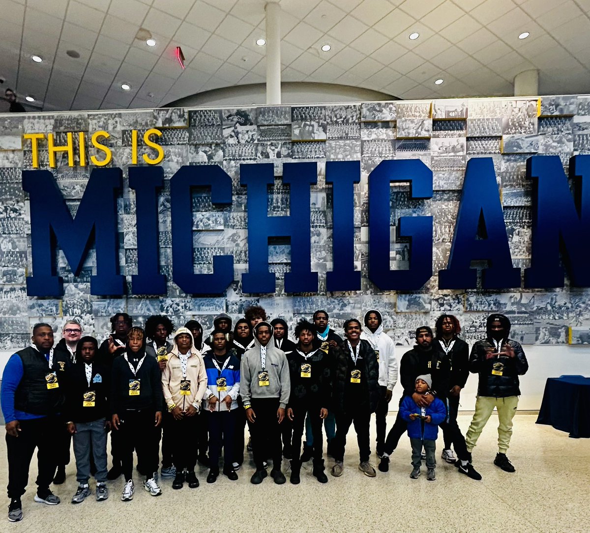 REDFORD UNION FB (@redfordunion) on Twitter photo THE U Invades Michigan
Never miss an opportunity to enrich your student/Athletes . You get a better understanding of how hard a national Champion works. When you see it up close & personal. <a href="/UMichFootball/">Michigan Football</a> <a href="/ErikCampbell/">Coach Erik Campbell</a> <a href="/thecoachhopshow/">The Coach Hop Show</a> <a href="/lillard_devin/">Devin Lillard</a> <a href="/cainHester26/">Cain Hester LB</a> <a href="/tatumKmoore/">Tatum Moore ( ATH )</a> THE U Invades Michigan
Never miss an opportunity to enrich your student/Athletes . You get a better understanding of how hard a national Champion works. When you see it up close & personal. <a href="/UMichFootball/">Michigan Football</a> <a href="/ErikCampbell/">Coach Erik Campbell</a> <a href="/thecoachhopshow/">The Coach Hop Show</a> <a href="/lillard_devin/">Devin Lillard</a> <a href="/cainHester26/">Cain Hester LB</a> <a href="/tatumKmoore/">Tatum Moore ( ATH )</a>