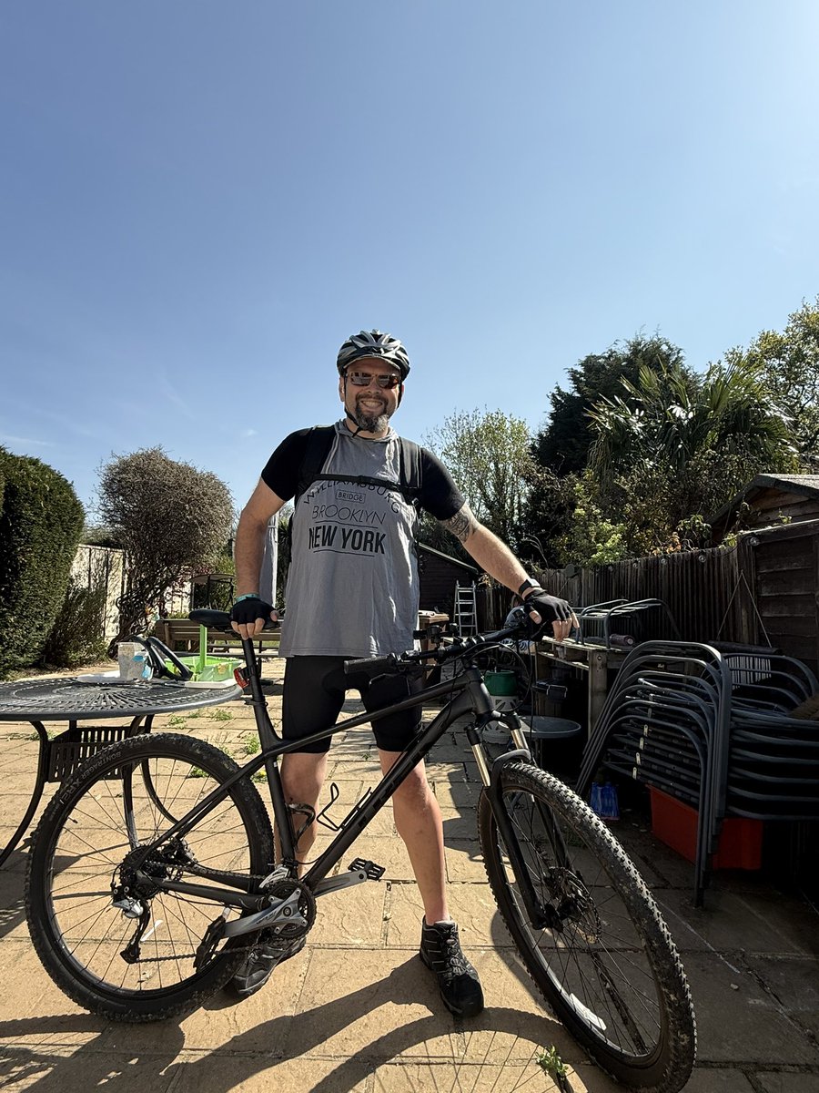 Spatchmo's tweet photo. Sunshine = Biketime https://t.co/ZVeKHdh3Ol