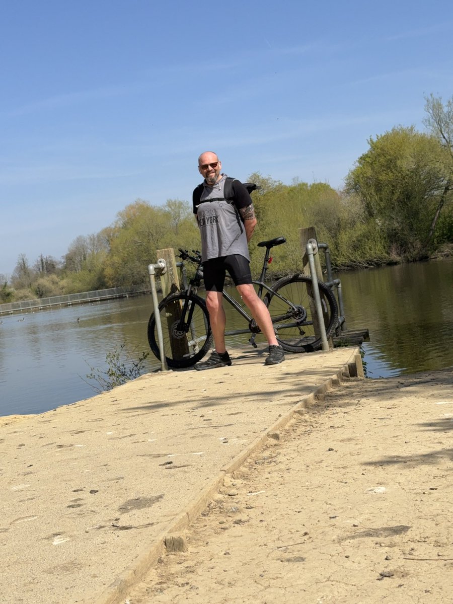 Spatchmo's tweet photo. Sunshine = Biketime https://t.co/ZVeKHdh3Ol
