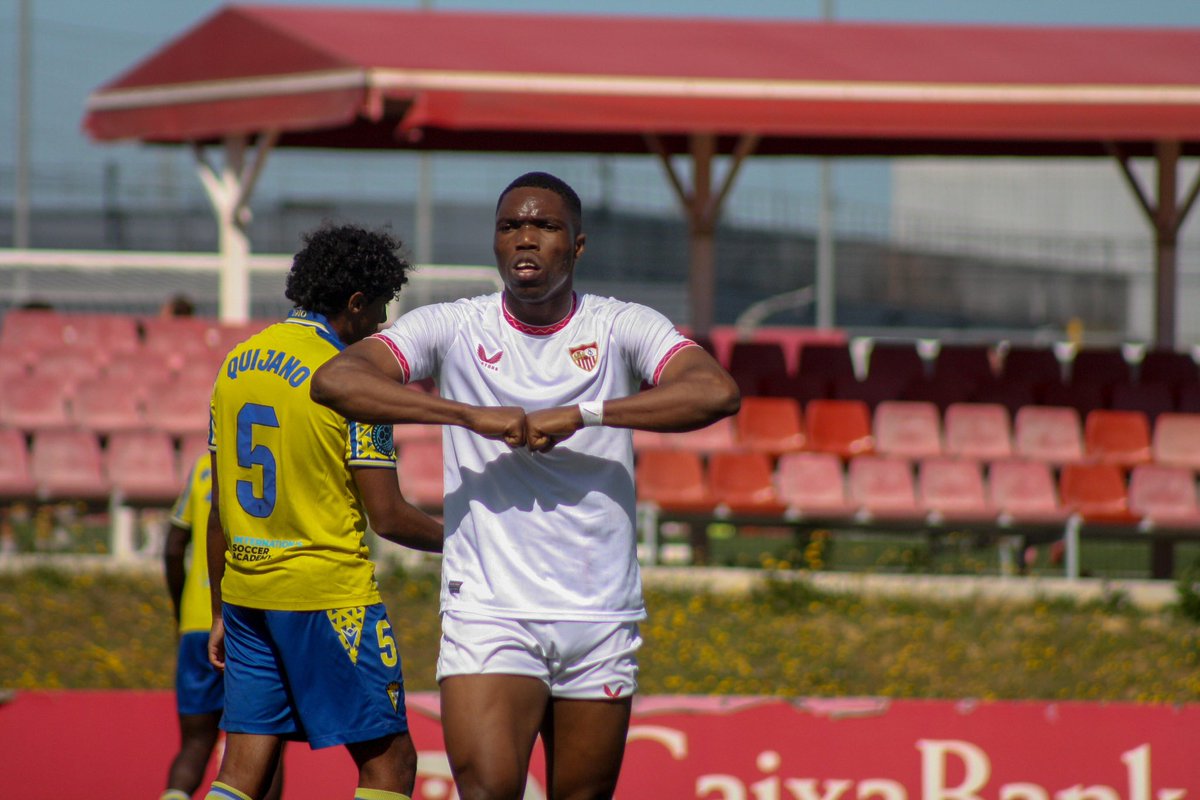 Academy_SFC's tweet photo. ⚪️🔴El Sevilla FC D se lleva el amistoso contra el Cadiz Integrated Team. 🏆
Resultado final Sevilla FC D 3-1 Cadiz Integrated Team.
⚽️ Paul Obi 1-0
⚽️ Paul Obi 2-0
⚽️ Paul Obi 3-1
#futbol #SevillaFC #vitory #partido #amistoso #soccer #football https://t.co/Gz9dQoJZiy