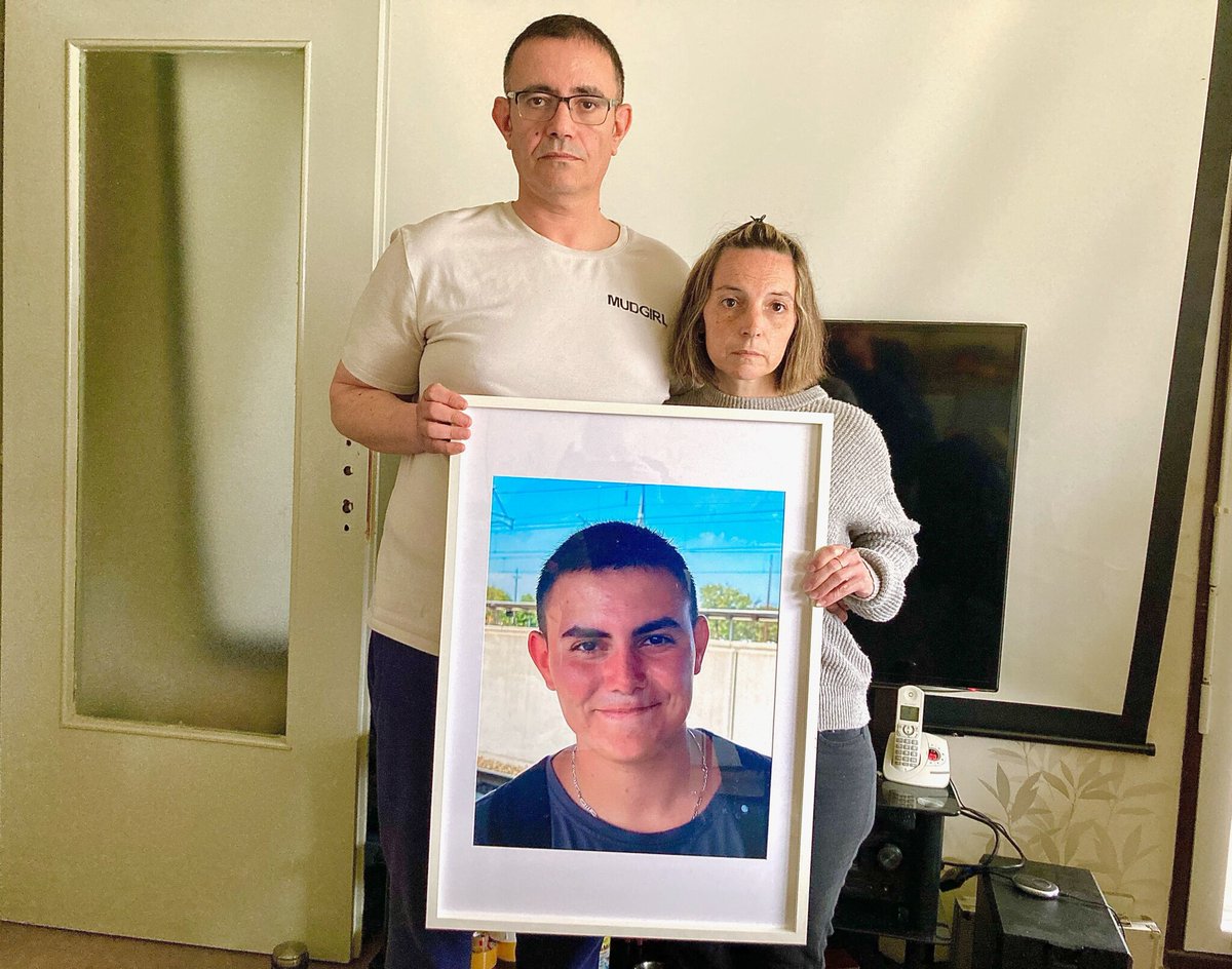 le_Parisien's tweet image. Suicide du jeune Yanis, 17 ans : « J’ai une part de responsabilité », reconnaît celui qui l’avait agressé sexuellement
➡️ l.leparisien.fr/GRzt