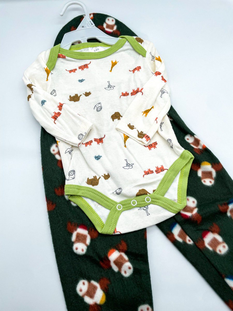 kasuwarbello_'s tweet image. 3pcs Baby Unisex 
Price: 5,500 Naira.
Age: 0-3mnth, 3-6mnth, 6-9month.

Contact us on WhatsApp to place your order.

Shamsu Musa - 0809 987 1789
Alajin Sudan - 0901 835 5274
Sani Galadanchi - 0813 372 5666 Hadiza Lawal - 0809 448 7894

#danbello #kawumansur #kasuwarbello #arewa