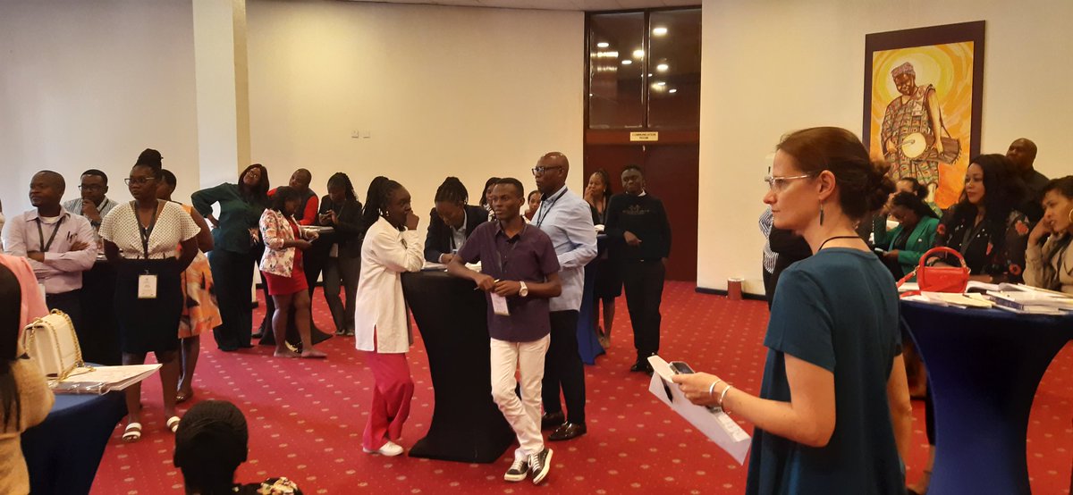 RonnieReagan24's tweet photo. #DAY3 of the #ITCUgandaTraining climaxes with a breakway session to have synthesis of self compassion and its impact on helping caregivers support loved ones struggling with #SubstanceUseDisorders. This feeds into the ITC cornerstones that we have covered over the last 2 days. https://t.co/ZenuwPKgV2