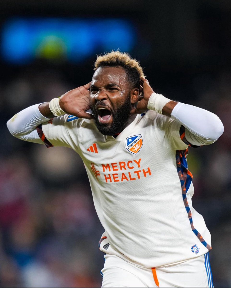 abimfc's tweet image. Forever 🧡💙