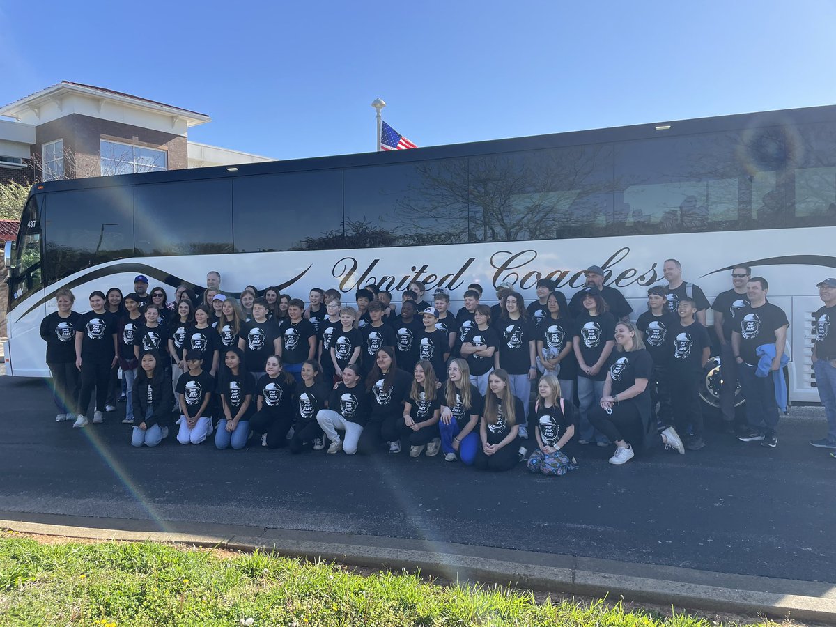 Molly Lamb tweet media