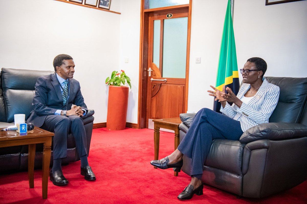 Serikali yaweka matarajio makubwa kwa Tume ya Taifa ya Mipango kusimamia maendeleo ya kiuchumi kulingana na mahitaji ya wananchi na jiografia ya nchi. Spika Dkt. Tulia amesema hayo baada ya kukutana na Dkt. Fred Msemwa leo Aprili 16, 2025 Bungeni, Dodoma. <a href="/TuliaAckson/">Dr. Tulia Ackson</a> <a href="/fredmsemwa/">fred msemwa</a>