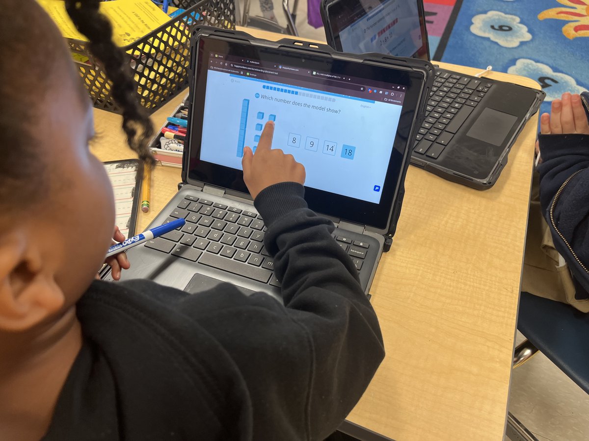 Shannon Moore tweet media