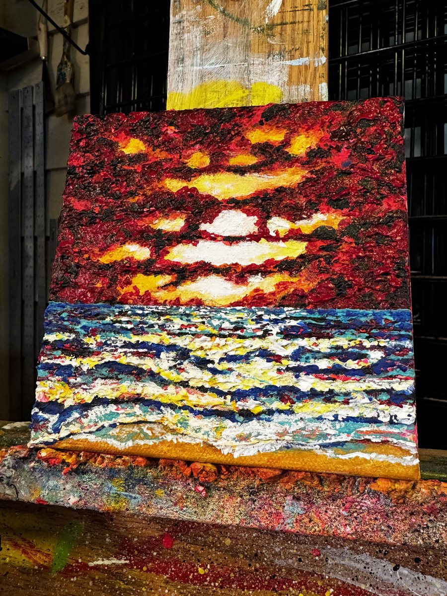 danielcurranart's tweet photo. New addition to my Tropical Visions series! 

Sunset’s Embrace
Acrylic on canvas 
6x6 inches 

#landscapepainter #tropicallandscape #tropicalvisions #sunset #atlart #atlantapainter #danielcurranart https://t.co/xTvnK3Zfyw