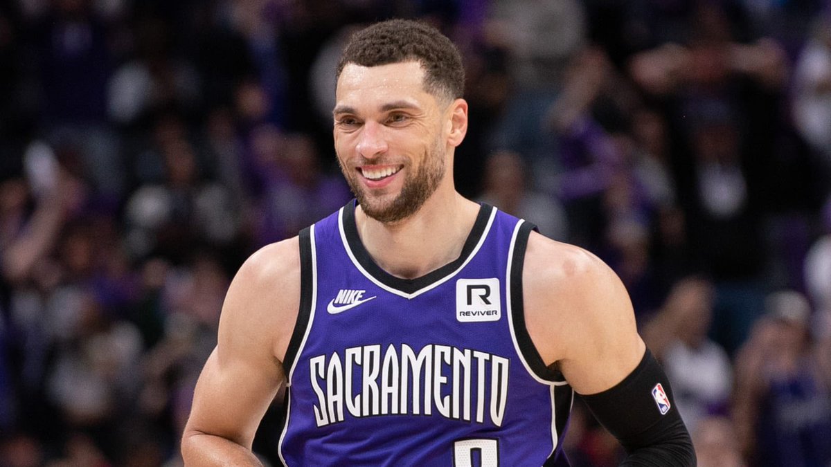 jsmartprops's tweet photo. NBA play: Zach LaVine O 28.5 PA

LaVine is over this line in 4/L5 games. During those final 5 games. he’s averaging 9.5 potential assists and 21 FGA per game. He’s also been playing 40+ minutes in close games. Should see heavy minutes tonight in a must win. https://t.co/ohW8CUUlot