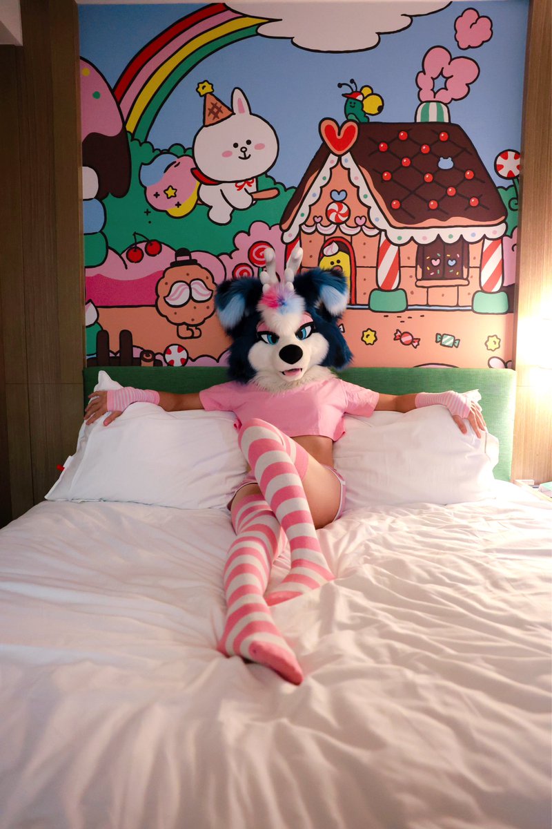 I heard it’s National Horny Day?

So…are you free tonight? 😘