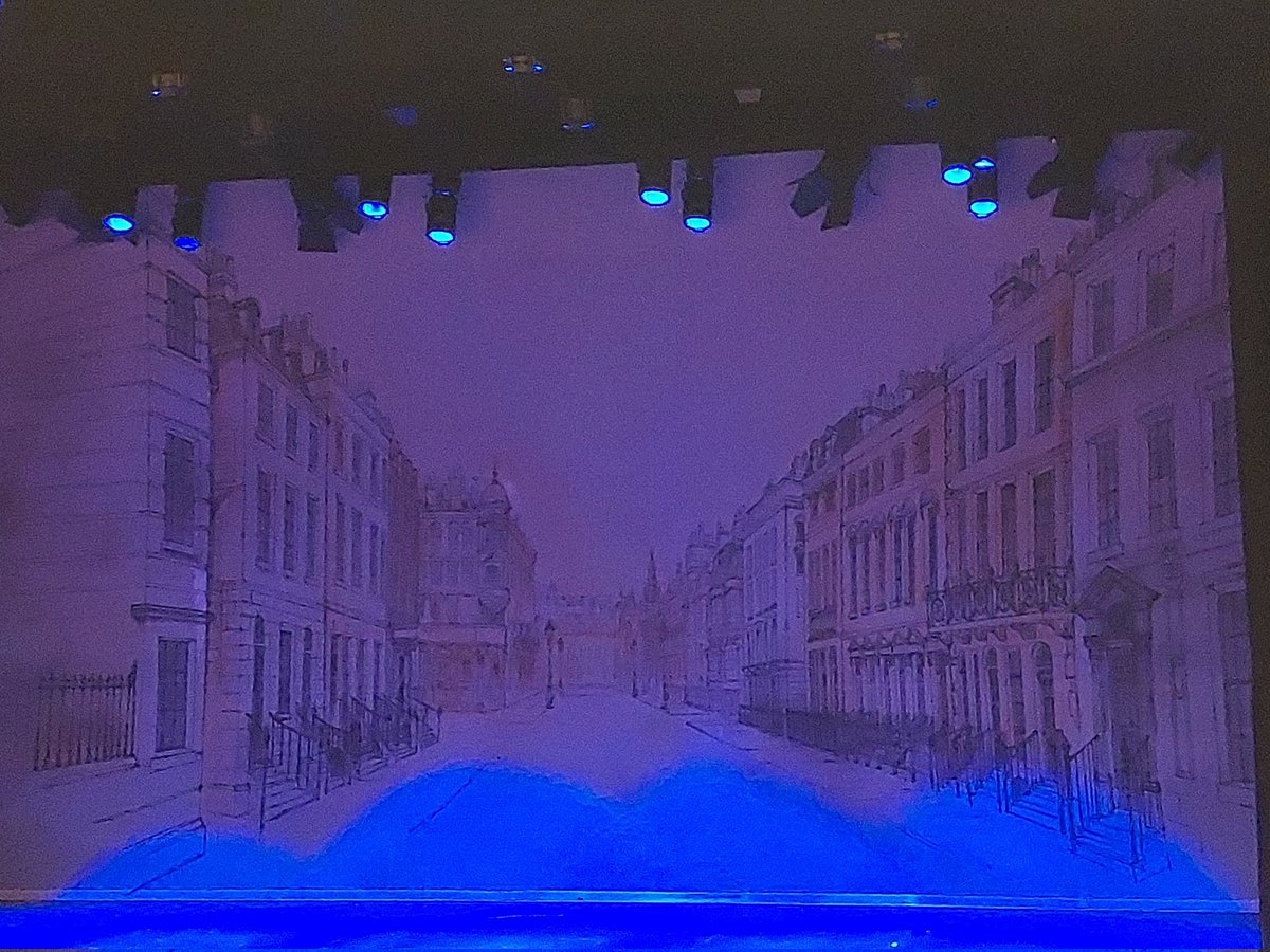 <a href="/QueensTheatreH/">Queen's Theatre Hornchurch</a> for a glorious afternoon of Music Hall. Talented cast.  <a href="/andrewrobley/">Andrew Robley</a> accompanied by show MD <a href="/tomcarradine/">Tom Carradine</a> was in fine voice.  Vincent Hayes had audience in the palm of his hand.  Good to see Brick Lane people after their well-deserved award <a href="/UKPantomime/">UK Pantomime Association</a> on Sunday