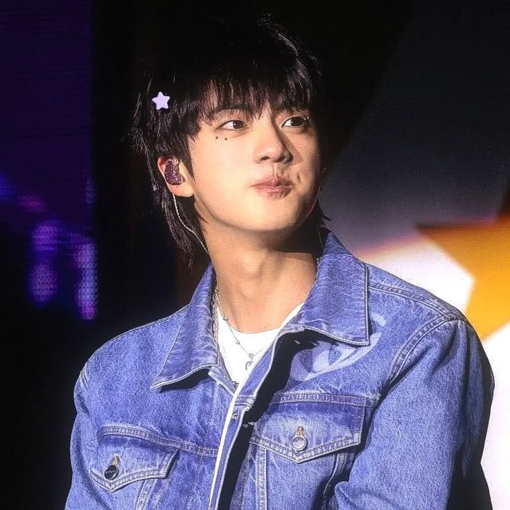 moonchild7_by's tweet photo. آرمب امروز ترک لیست میاد ریپ بزنید!!!!
ECHO TRACKLIST
JIN IS COMING
#Jin_Echo https://t.co/LxtRZvL55g