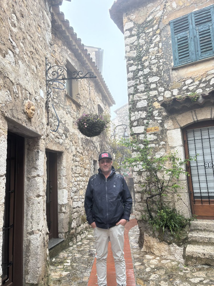 Fattysbeerworks's tweet photo. @Eze_Tourisme https://t.co/pduUb3sPZe