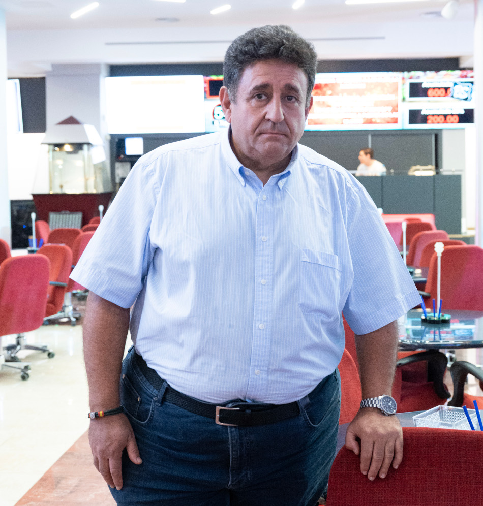 Sector del Juego (@sectordeljuego) on Twitter photo UN GRAN EMPRESARIO PERO SOBRE TODO UNA BELLÍSIMA PERSONA. AFABLE, CERCANO Y EDUCADO. DESCANSE EN PAZ
ÚLTIMA HORA
Fallecimiento del empresario de bingo José Vicente Serneguet
<a href="/FoturValencia/">Fotur Cv</a>
<a href="/cejbingo/">C.E.J. Bingo España</a>
<a href="/GVAhisenda/">GVA Hisenda</a>
sectordeljuego.com/2025/04/16/fal… UN GRAN EMPRESARIO PERO SOBRE TODO UNA BELLÍSIMA PERSONA. AFABLE, CERCANO Y EDUCADO. DESCANSE EN PAZ
ÚLTIMA HORA
Fallecimiento del empresario de bingo José Vicente Serneguet
<a href="/FoturValencia/">Fotur Cv</a>
<a href="/cejbingo/">C.E.J. Bingo España</a>
<a href="/GVAhisenda/">GVA Hisenda</a>
sectordeljuego.com/2025/04/16/fal…