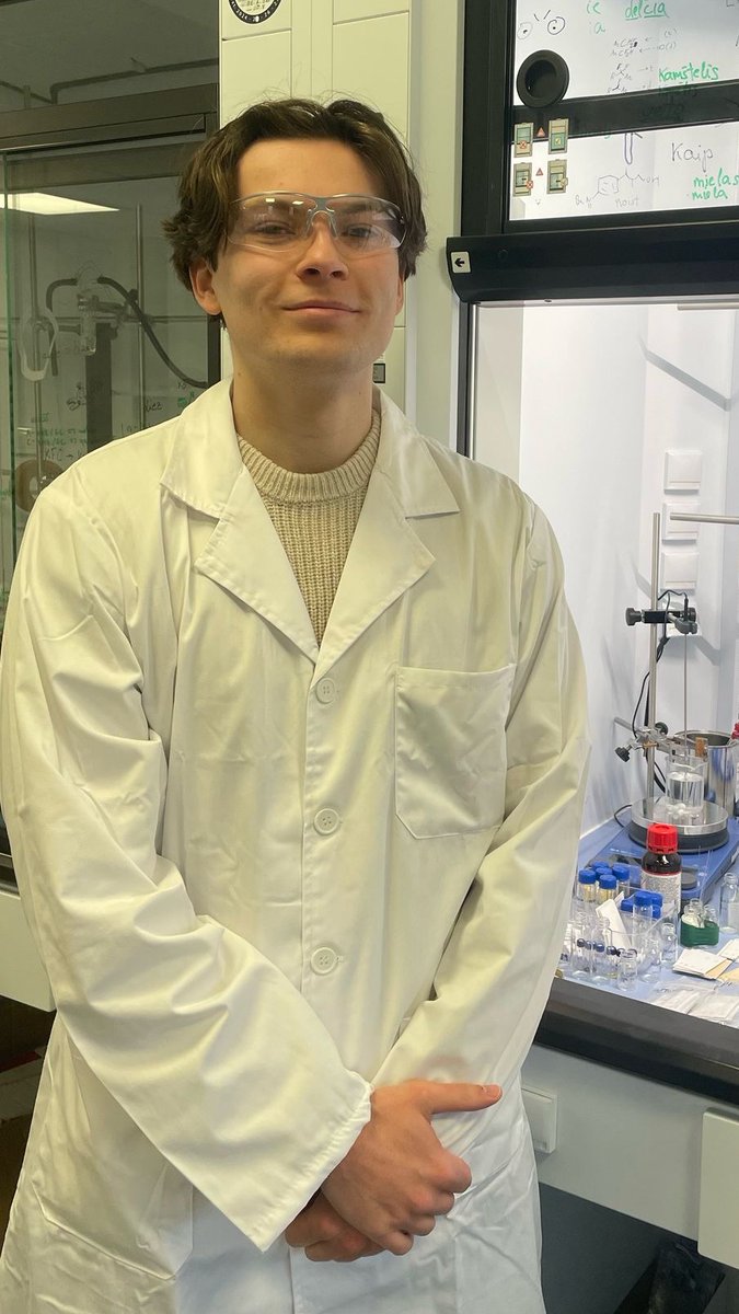 FJH Research Group tweet media