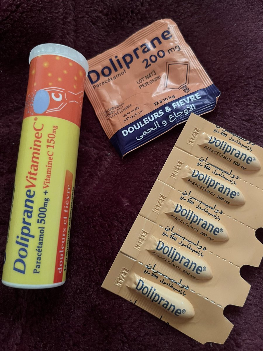 qurratamonaim's tweet photo. Tadi lewat di temlen ada yg post susahnya minum obat. Daann maasyaallaahh masih amaze obat2 di sini semuanya ramah pasien 🥲 kemasan banyak pilihan, dan terutama rasanya manissss semua. Pun utk dewasa https://t.co/co75qIP4sz