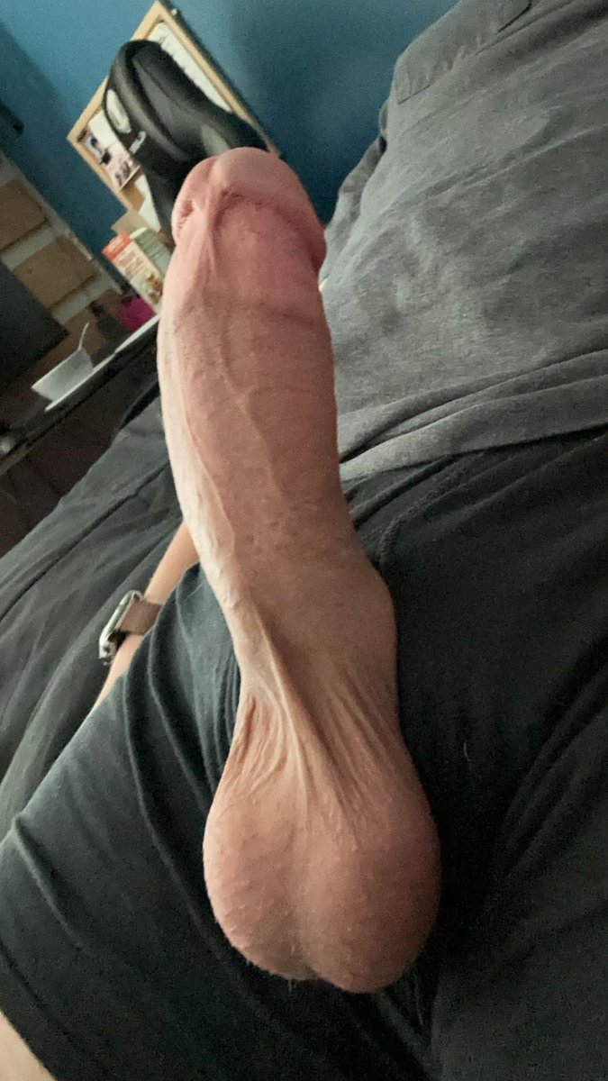 uhmm who wants to slap it?😵‍💫