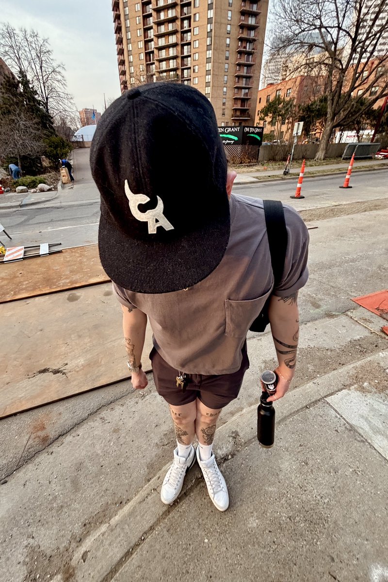 hydratedplus's tweet image. hey can i have a piece of gum