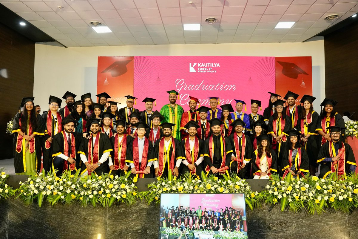 Ram Mohan Naidu Kinjarapu (@rammnk) on Twitter photo Honoured to be part of the third convocation of Kautilya School of Public Policy, Hyderabad as the Chief Guestāan institution I have been associated with since its inception.
I extend my heartfelt congratulations to Dean Shri <a href="/AkbaruddinIndia/">Syed Akbaruddin</a> GITAM President & Honāble MP Honoured to be part of the third convocation of Kautilya School of Public Policy, Hyderabad as the Chief Guestāan institution I have been associated with since its inception.
I extend my heartfelt congratulations to Dean Shri <a href="/AkbaruddinIndia/">Syed Akbaruddin</a> GITAM President & Honāble MP