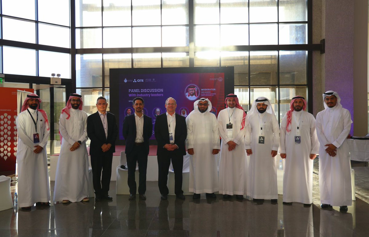 CHE_CITE's tweet photo. The panel discussion with industry leaders was a great success!
A huge thank you to our inspiring speakers and engaged audience for making it remarkable.
Together, we continue to #Elevate_To_Innovate! 🤩

#CITE #KFUPM #CITE2025 https://t.co/oP2Ka7YYO2
