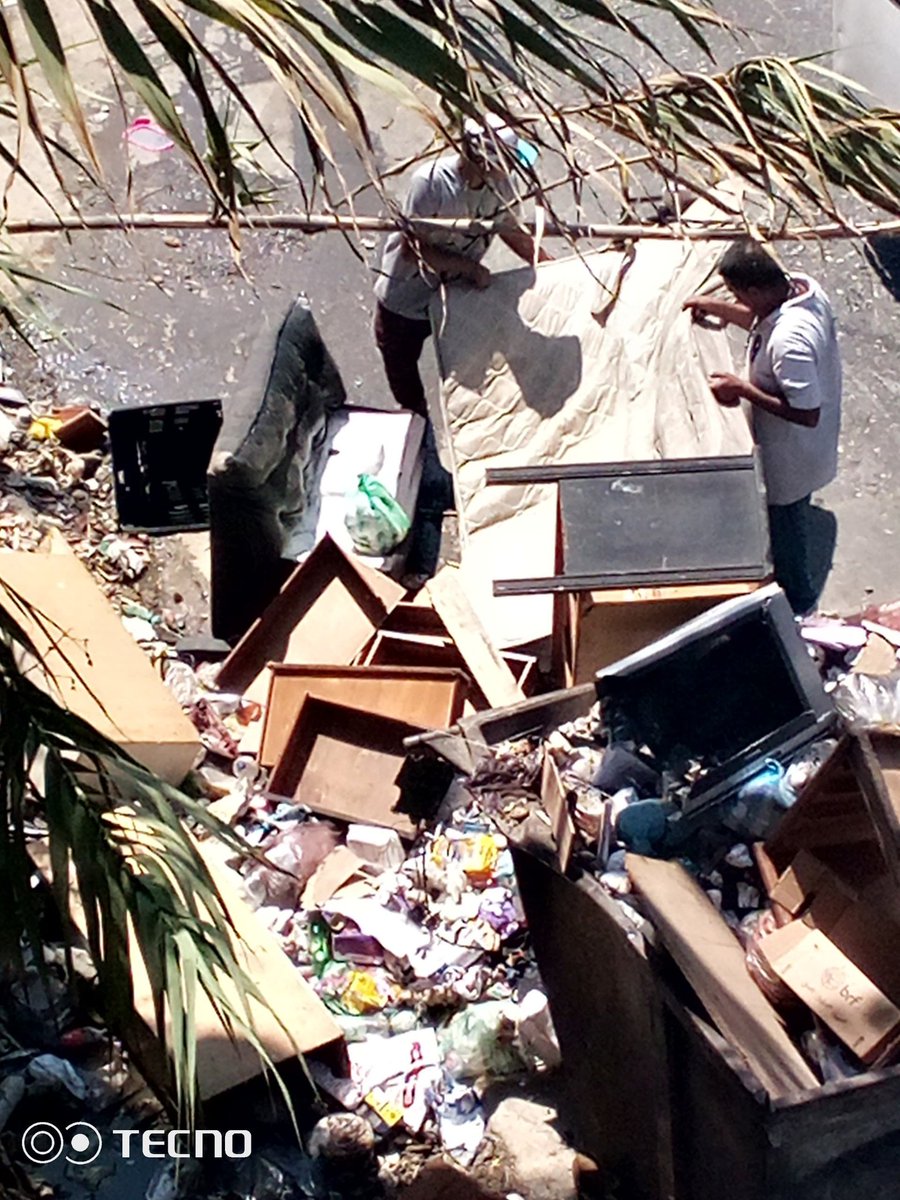 marihernis tweet media