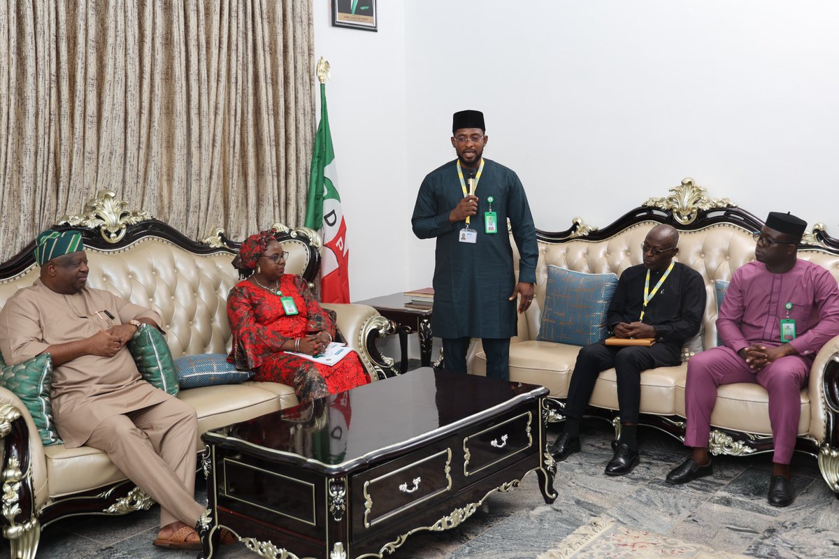 With the Executive Governor of Plateau His Excellency, Barr Caleb Mutfwang on courtesy call to commiserate with the State and present the Waste Management Policy Tearfund developed with the state government. #Tearfund #Plateau #government #waste #wastemanagement #zerowaste #HDP