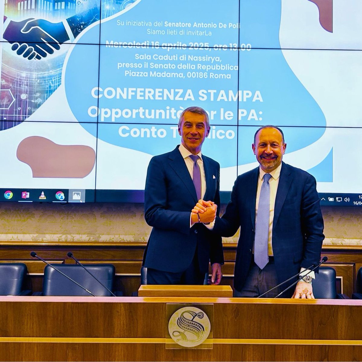 GSErinnovabili's tweet photo. "Nel 2025, dati aggiornati al 1 marzo, il contatore del #ContoTermico stima un impegno di spesa complessivo di € 387 milioni, di cui 123 milioni per interventi di privati e 264 milioni per interventi della #PA" Così @arrigoni_paolo #GSE #conferenzastampa #SenatodellaRepubblica https://t.co/LI6RUJPO82