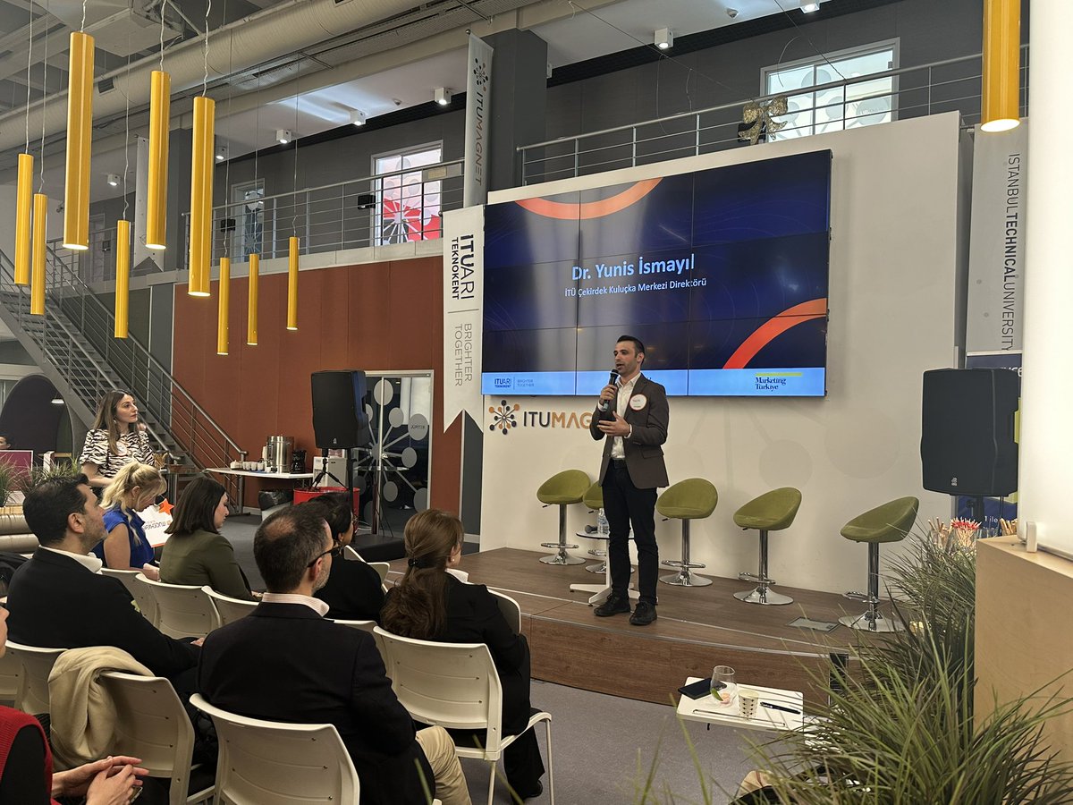 TechInsideCom's tweet photo. 270 girişim ve 533 girişimciye destek sunan, 181 milyon doları aşkın yatırımın önünü açan İTÜ Çekirdek Growth Programı yeni dönemde pazarlama alanına da odaklanarak girişimcilere stratejik yetkinlikler kazandırmayı hedefliyor. Lansman toplantısındayız, ayrıntılar ve özel bir video Techinside’da olacak. @itucekirdek @YunisIsmayil #Girisimcilik #startup