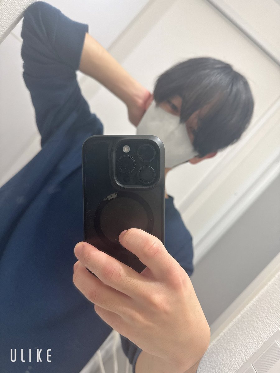 はやねはやおきです。
おやすみ
#自撮り界隈 
#自撮り界隈と繋がりたい 
#いいねでDM