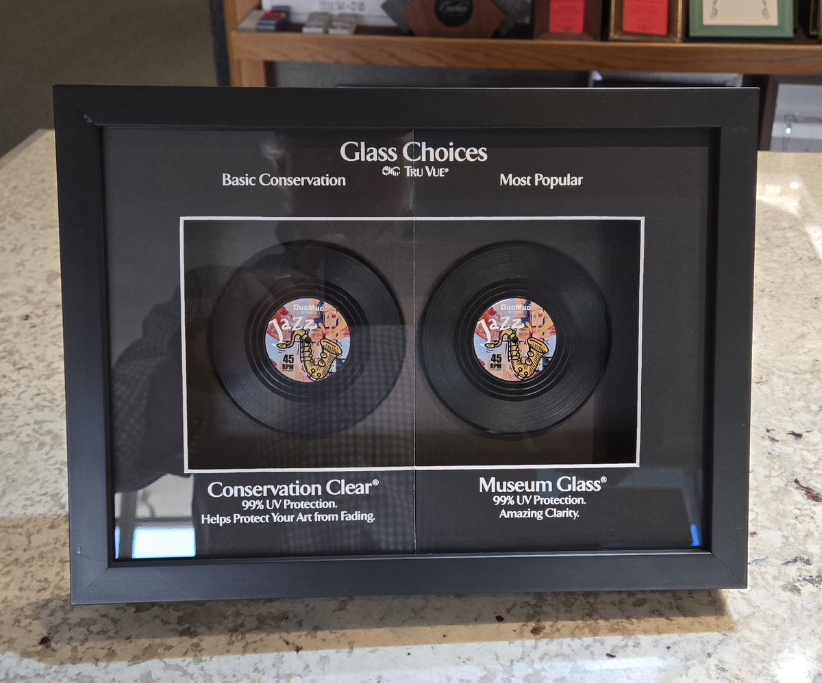 FrameDeArt's tweet image. We always use 99% UV-Resistant glass, but we love our museum glass which has the best clarity!  We are proud to use @TruVueGlazing for all of our glazing needs!  Stop by and see the difference!

#Glazing #Glass #UVGlass #Album #45RPMRecords #Denver #Colorado #framing