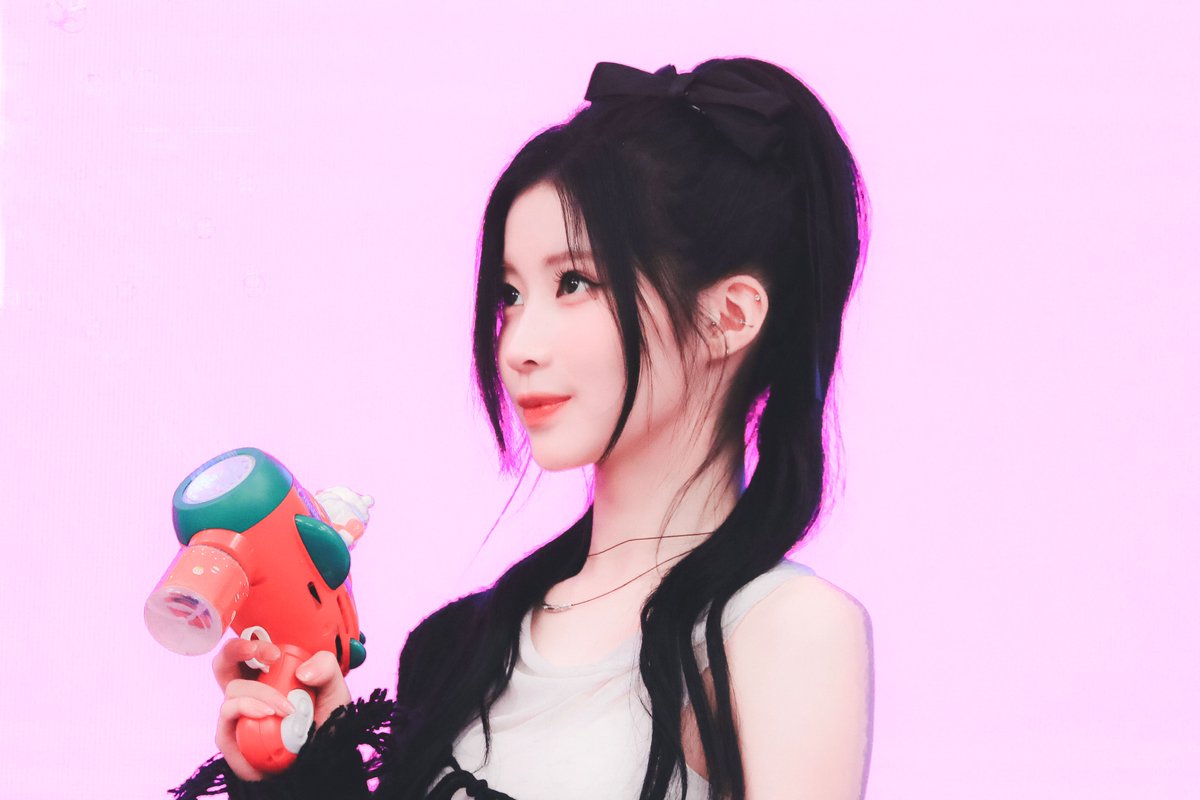 outsquare_asa's tweet image. 아사야 생일축하해🖤