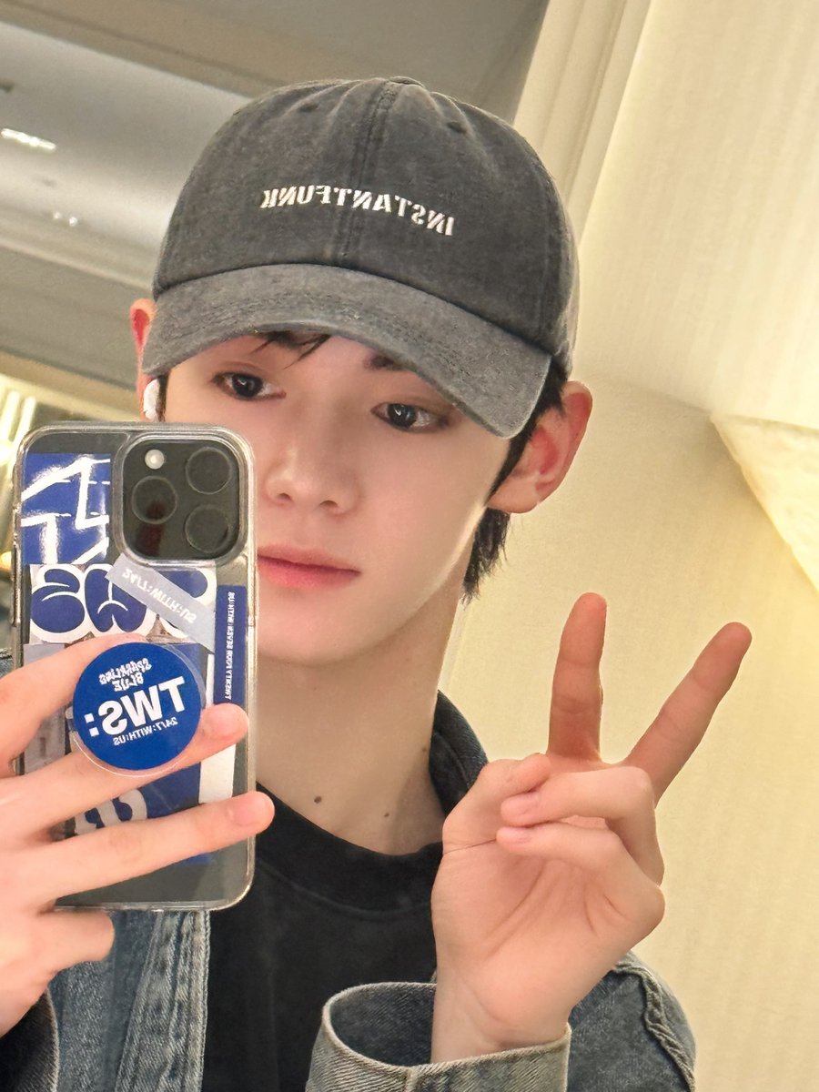 0105_hj's tweet photo. 240417 TWS Weverse

한진 포스트

#투어스 #TWS #한진 #HANJIN #韩振 #ハンジン https://t.co/mq3ER4GvqC