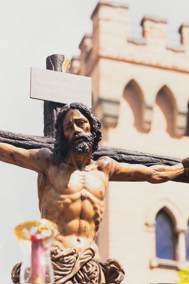 PasionDeSevilla's tweet photo. El Cristo de la Sed @javi_almazan_ 

#SSantaSevilla25 https://t.co/0UfjIOMPvn
