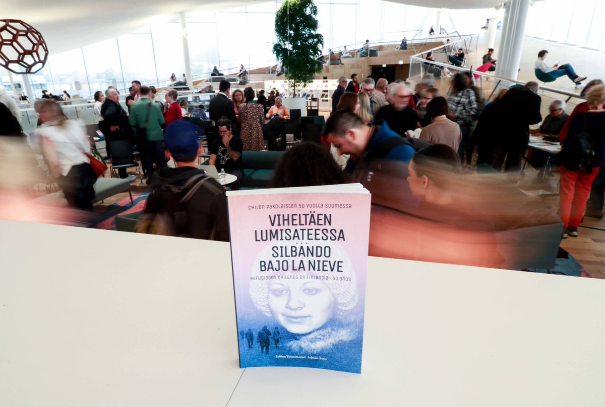 Recibimos en DICOEX al periodista Adrián Soto, residente en Helsinki, quien editó el libro "Refugiados chilenos en Finlandia-50 años".

La publicación, con el apoyo del Fondo DICOEX 2023, rescata la memoria de chilenas y chilenos que llegaron a Finlandia, tras el golpe militar.