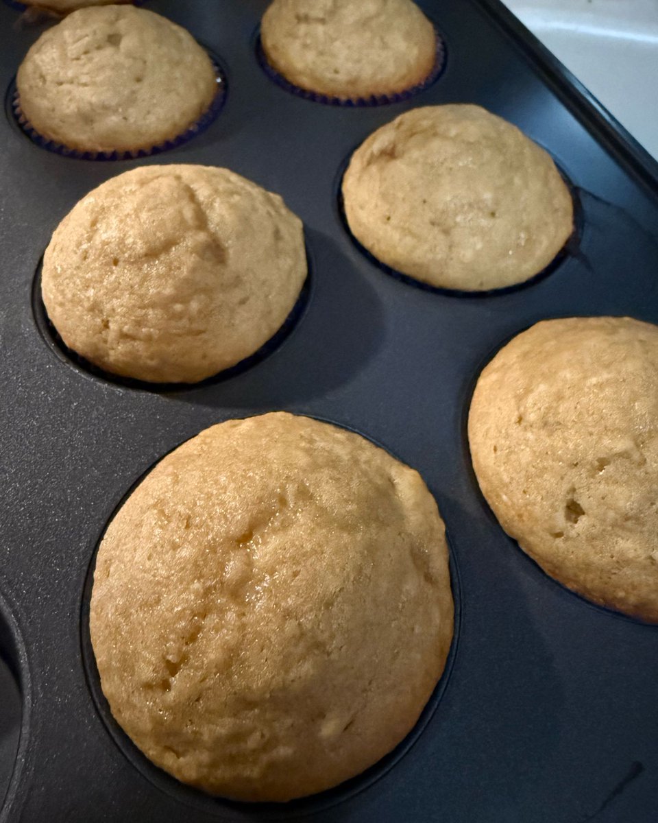 In honor of Banana Day, we’re sharing our favorite banana muffin! 

tinyurl.com/Banana-Muffin
