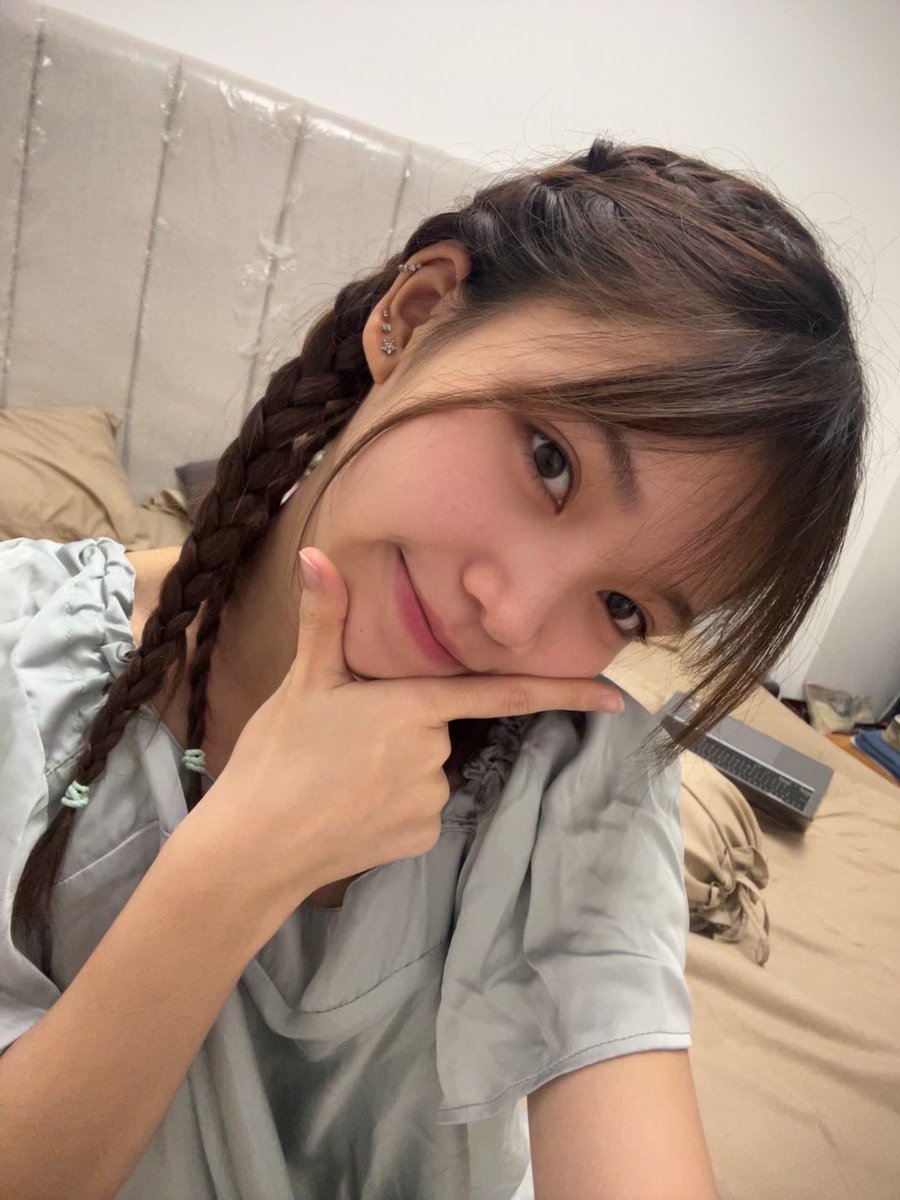 sechaiko's tweet photo. tdr dgn braids ini malem iniiw kira kira jd apa yah bsk🪺 https://t.co/cbSUYddKJI