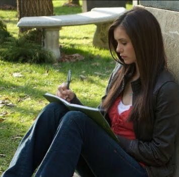 tvducreations's tweet photo. her favorite character is elena gilbert https://t.co/PaGYybBm8c
