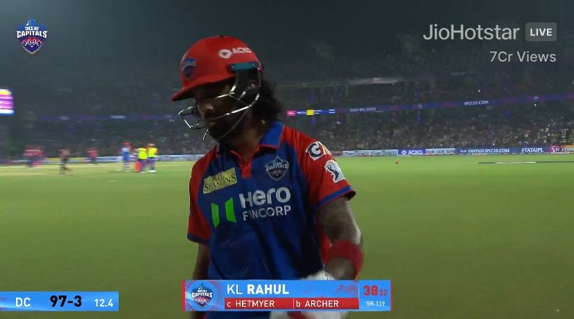 imkevin149's tweet photo. Comes
ruins the momentum
Plays ODI in T20
Leaves silently after playing for opponents
There's a reason why Sanjiv goneka released KL Rahul. https://t.co/1lDIWDjrTe