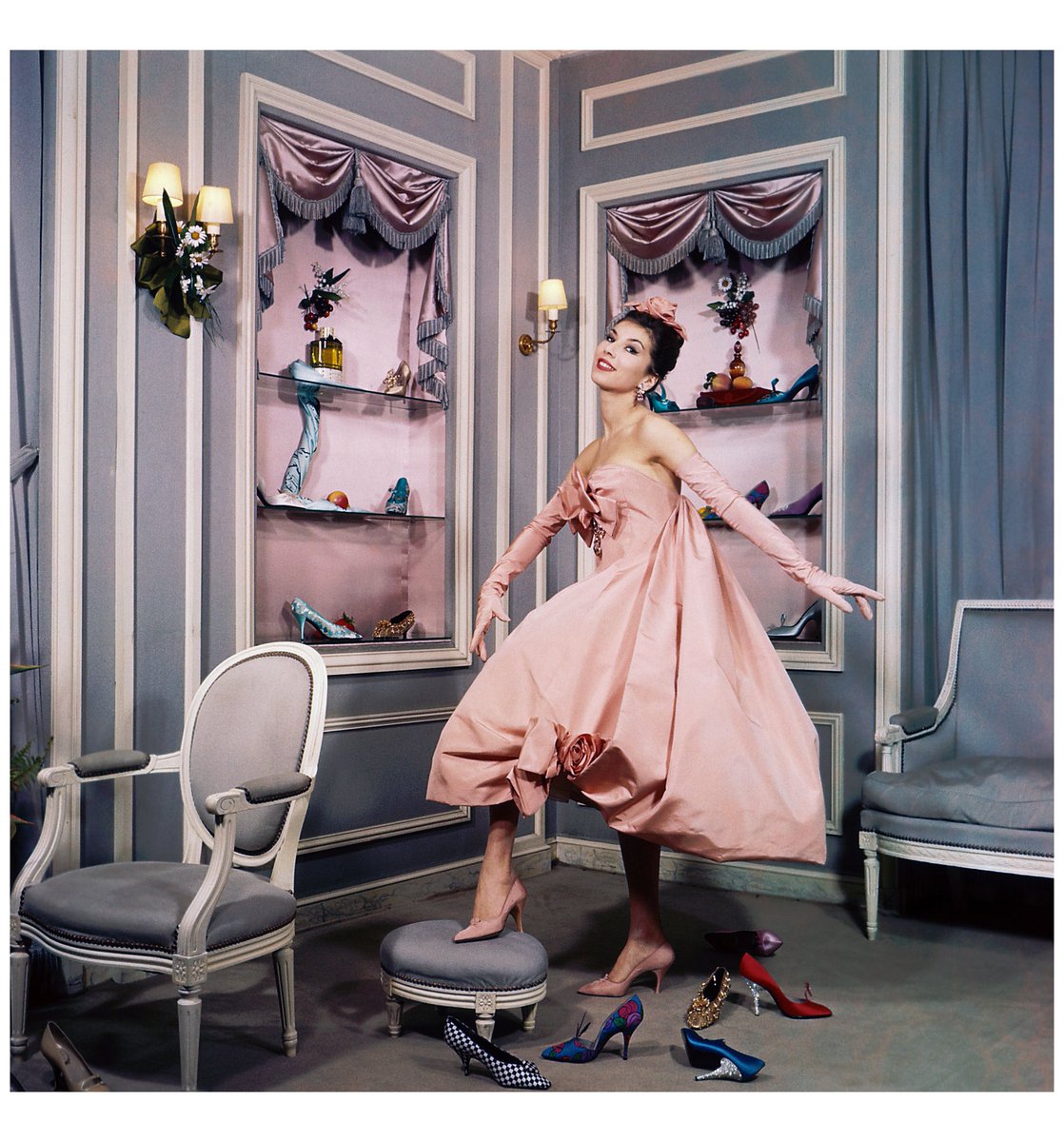 Lisi_x_'s tweet photo. 🎀Dior🩰
#fashion https://t.co/fXqq36kEuT