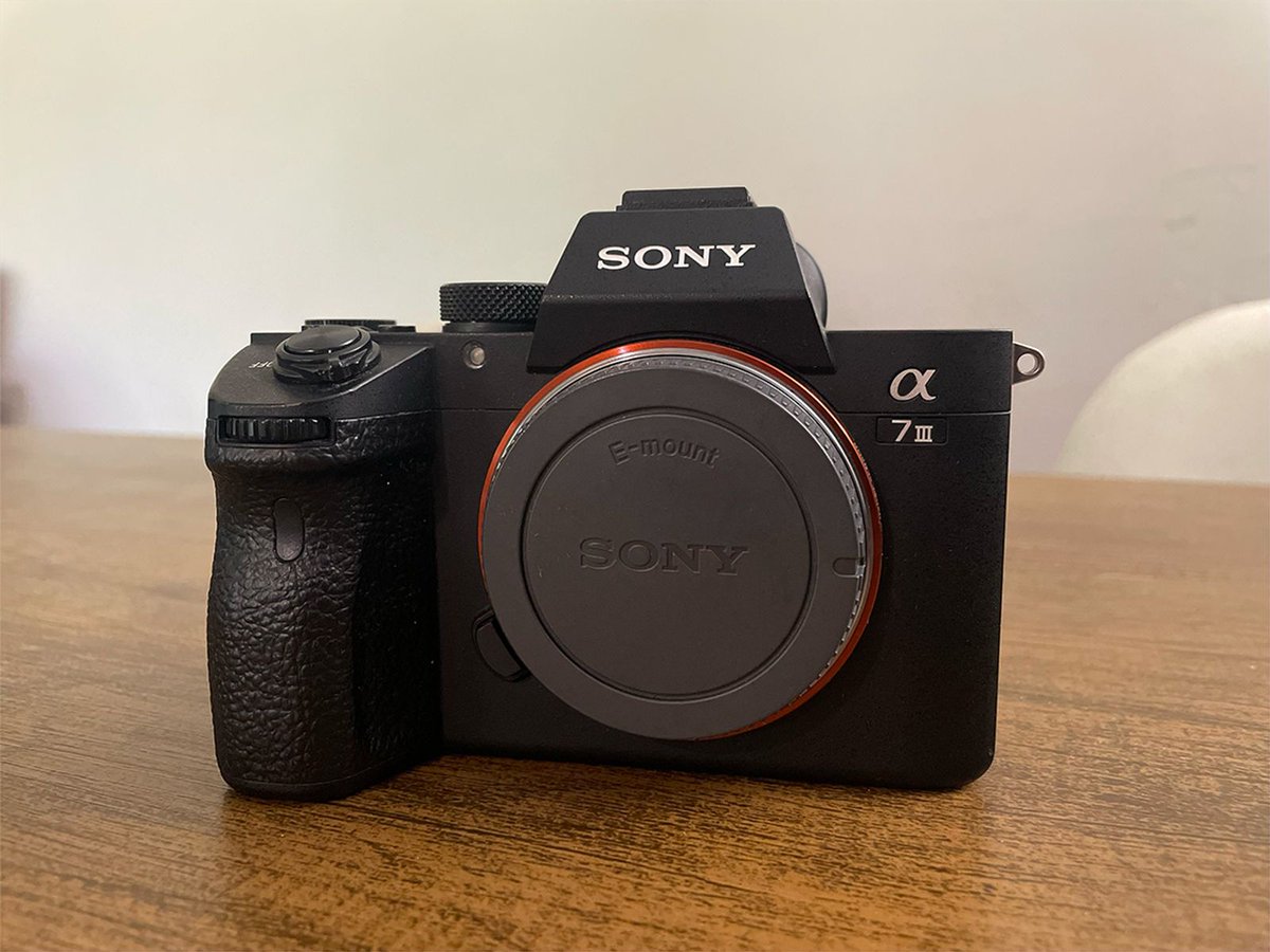motion19store's tweet photo. Vous rêviez d'un Sony a7iii?🤩 C'est le moment! ⏳

Une opportunité incroyable vous attend au magasin de Yaoundé!!! 📍

Venez avec 800.000 FCFA 💰 et on emballe ça rapidement! 📦

#promo #camera #mirrorless #motion19 https://t.co/4BQ6SPe8Ri
