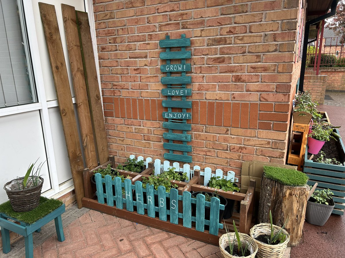 Arkwright Primary School tweet media