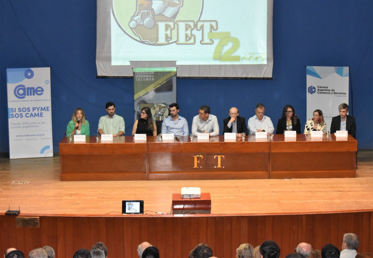 FETucuman's tweet photo. Tras la firma, se desarrolló la mesa panel: “Tucumán, desafíos y su Área Metropolitana” , 
un espacio de intercambio para pensar el futuro de la región desde cuatro ejes: educación, cultura, movilidad e innovación. https://t.co/VirziiLkkI
