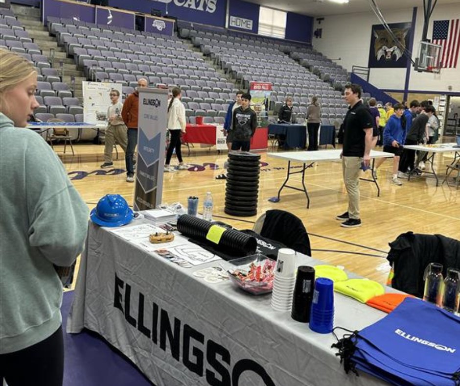 Last Friday Brandon and Mike headed to Goodhue High School to be a part of Goodhue Ag Day again! It was wonderful to connect with students K-12 and teach them all about Ellingson. 🌱 👷‍♂️