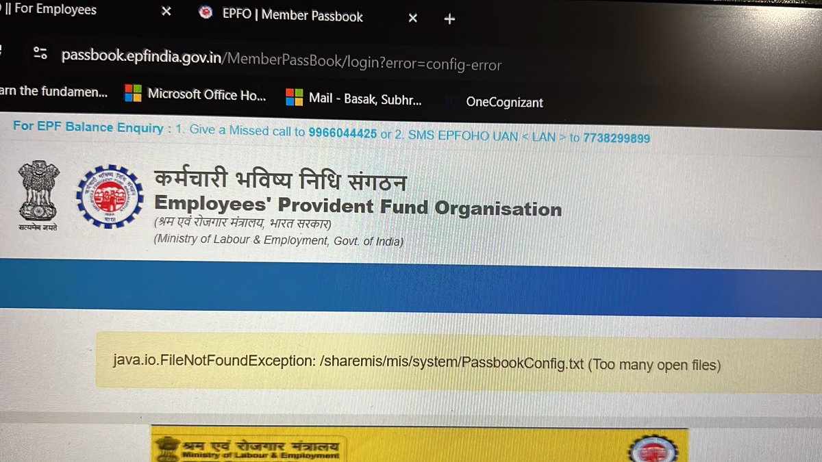 SubhradeepB's tweet image. @socialepfo website not letting me login on laptop or umang app. Am switching jobs i need to view my passbook