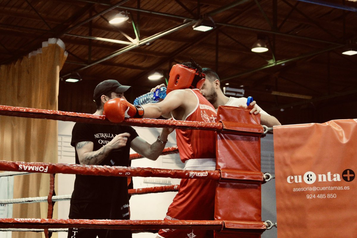 ExtremenaBoxeo's tweet photo. Nuestros más sinceros agradecimientos a todos los participantes 

@AlcaldiaAlm @FJyD @jovendeportEXT @DipdeBadajoz @Junta_Ex https://t.co/Y5WCkd1HUJ