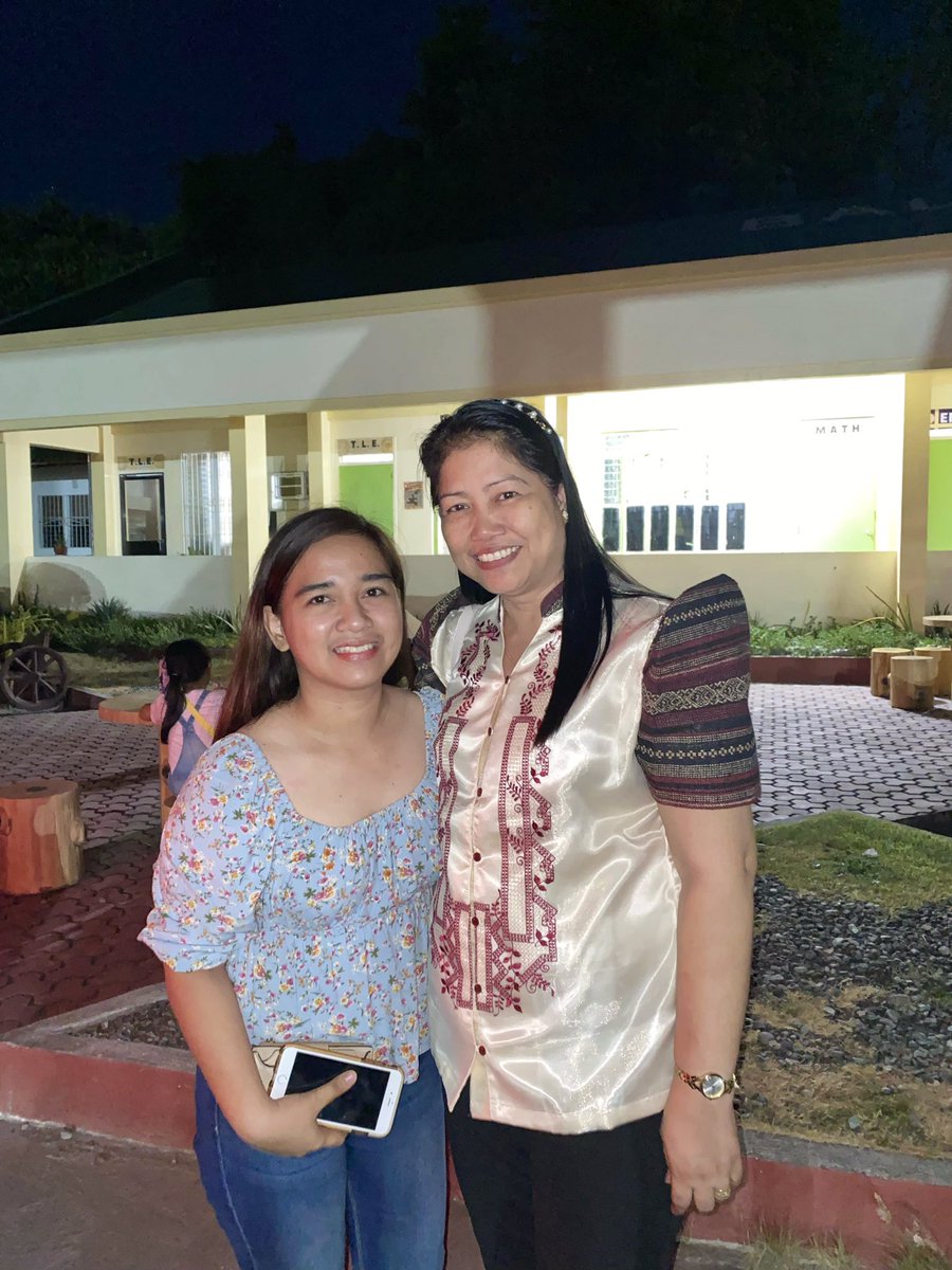 aim_lilibeth's tweet photo. With Mama Weng 💜 https://t.co/UF3dSf4PGV
