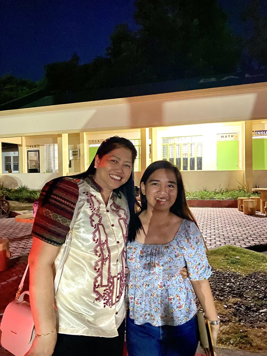 aim_lilibeth's tweet photo. With Mama Weng 💜 https://t.co/UF3dSf4PGV